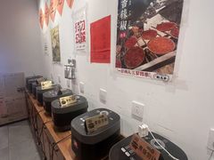 -荆九爷爆炒桥头三嫩(云南北路店)
