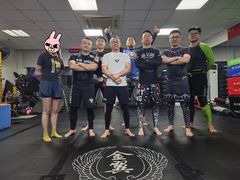 -金翼跆拳道巴西柔术拳击格斗学院