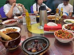 -堂瓦里·33年传统赣菜(第一街区店)