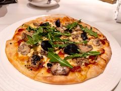 黑松露芝麻菜披萨-Mogul Eatery·大亨餐酒馆