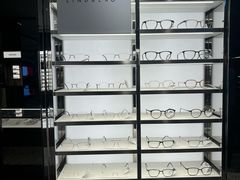 -LensCrafters亮视点·OAKLEY精选(静安嘉里中心店)