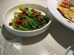 -渔语鱼酸菜鱼新川菜(来福士店)