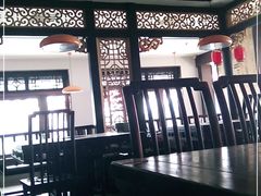 -小天鹅火锅·一线江景洪鼎旗舰店(洪崖洞店)