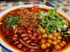 -点兵点将·四川传统小吃集(勐海路店)