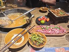 -贵厨酸汤牛肉(小十字店)