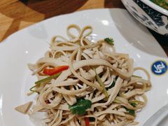 -西部马华清真兰州牛肉面·烧烤夜市(三里河店)