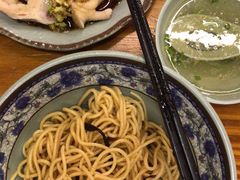 -九斤黄三黄鸡专卖店