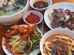 -中和裴氏蹄花(府河路店)