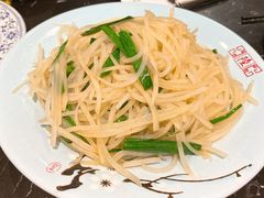 土豆丝-陆小凤四川料理(北京路店)