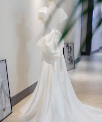 点击看大图 -LAFINE 兰斐婚纱礼服馆