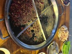 -储奇门鳝鱼火锅(总店)