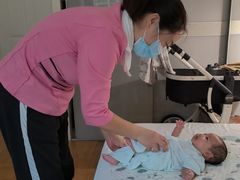 -舒月母婴月嫂育儿嫂(静安店)