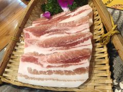 -合易泓烤肉·海肠捞饭(火车站店)