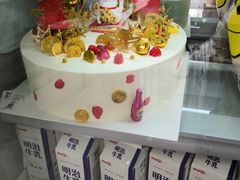 -三三烘焙坊(滨江店)