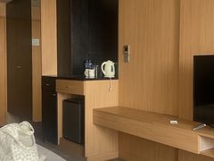 -上海虹桥西郊假日酒店