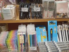 -九木杂物社(恒隆广场店)