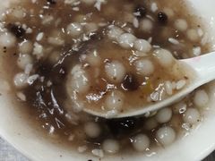 -芳婆糕团店(王府大街店)