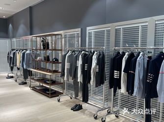 第一次去TB的实体店，结果发现女装并没有我喜欢的
