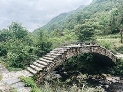 -石台牯牛降景区