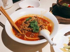 -琥珀·原创臻选店(维家思店)