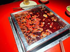 -二荆条·蜀鲜汇城市森林火锅