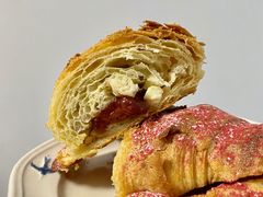 草莓可颂-mbd(华山路店)