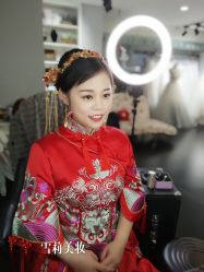 -雪莉美妆婚纱馆