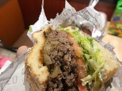 -The Habit Burger Grill 哈比特汉堡(爱琴海店)