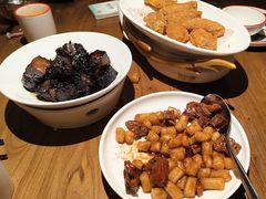 -新白鹿餐厅(滨江银泰店)