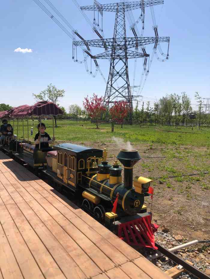 绿野仙踪郊野乐园-"这个地方是在大众点评搜索到的,感觉挺新的.