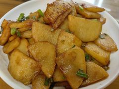 -芦茨金富饭庄·25年老字号·专做稻草鸡