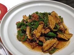 鲍鱼炒肉-院里寻菜·精致庭院菜(观沙岭店)