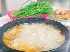 -叶记猪肚鸡(宝安椰林湾店)