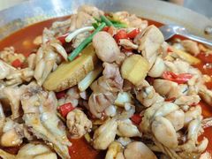 -昱龙大盆牛蛙馆(三兴街总店)