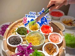-包整·丝娃娃(甲秀楼景观店)
