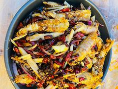 -去吃小龙虾·江湖菜·烧烤(南滨路店)