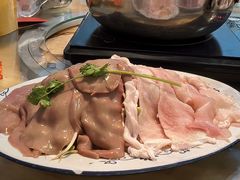 -华哥新鲜猪精品美食