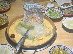 -洱火云南酸菜牛肉火锅(石景山当代商城店)