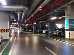 -来福士广场-地下停车场