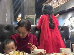 -西十二街牛排自助餐厅(大悦城店)