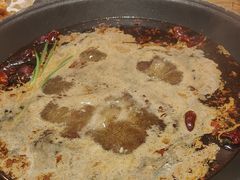 -旧街市鲜货老火锅(大光路店)