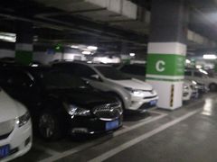 -国家会议中心大酒店-地上停车场