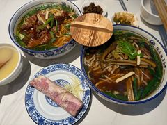 -镇南锅盖面馆(解放路店)