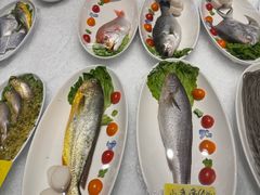 -佬太公海鸭·海鲜大排档(上海总店)