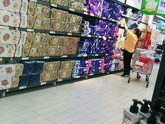 -家乐福(古北店)