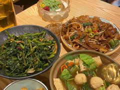 -马来西亚肉骨茶汤·招牌螃蟹·烧鸡·呷喱吧吧(海上世界店)