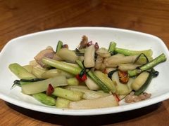 -艳阳天·非遗楚菜(武汉客厅店)