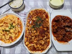 -洪霞餐馆