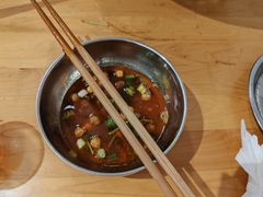 -鸿顺老铁锅美蛙鱼府(解放碑店)