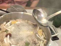 -喃喃椰·糟粕醋·椰子鸡火锅(七堡花园店)